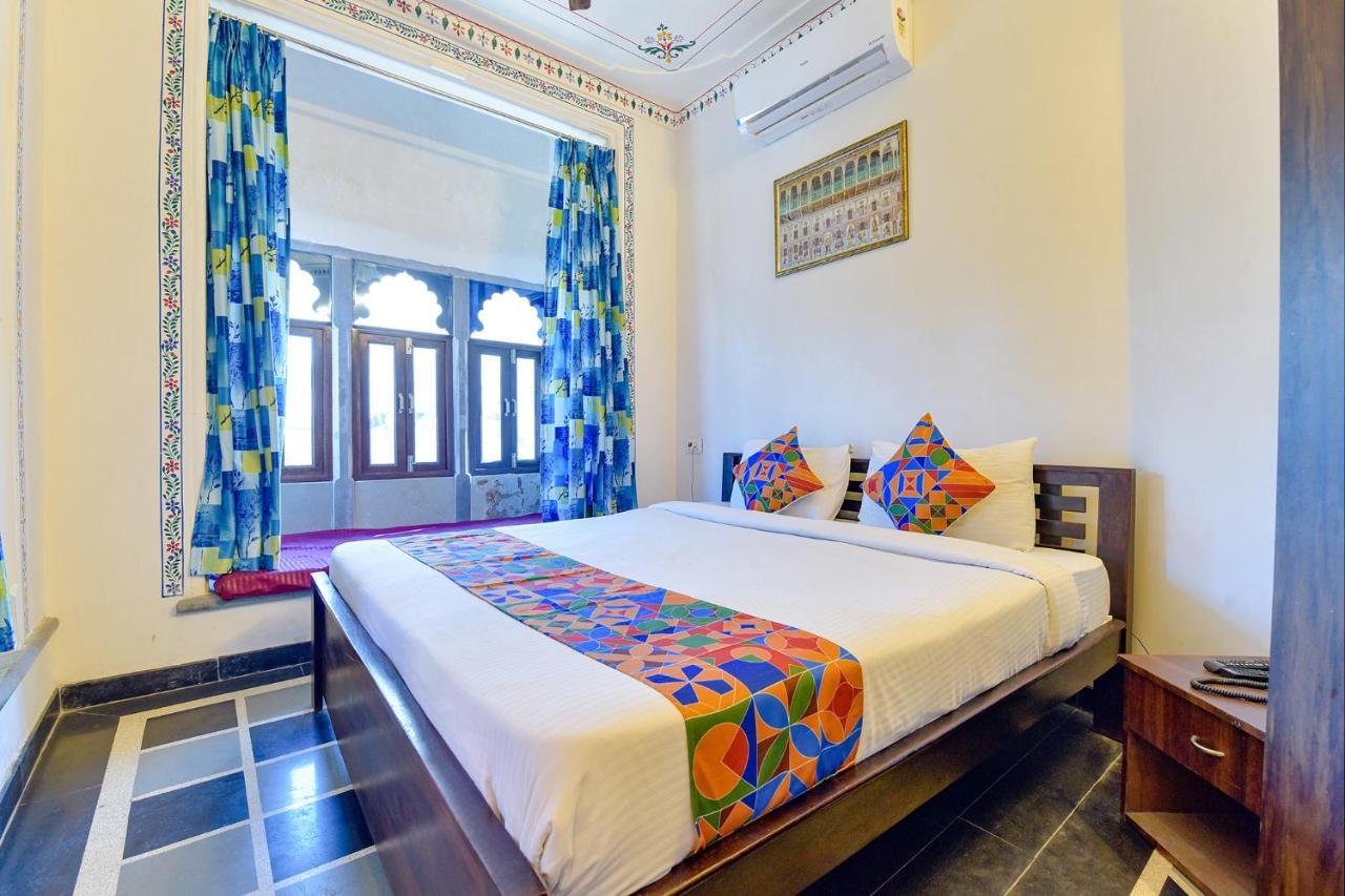 Fabexpress Achrol Palace Udaipur Exterior photo
